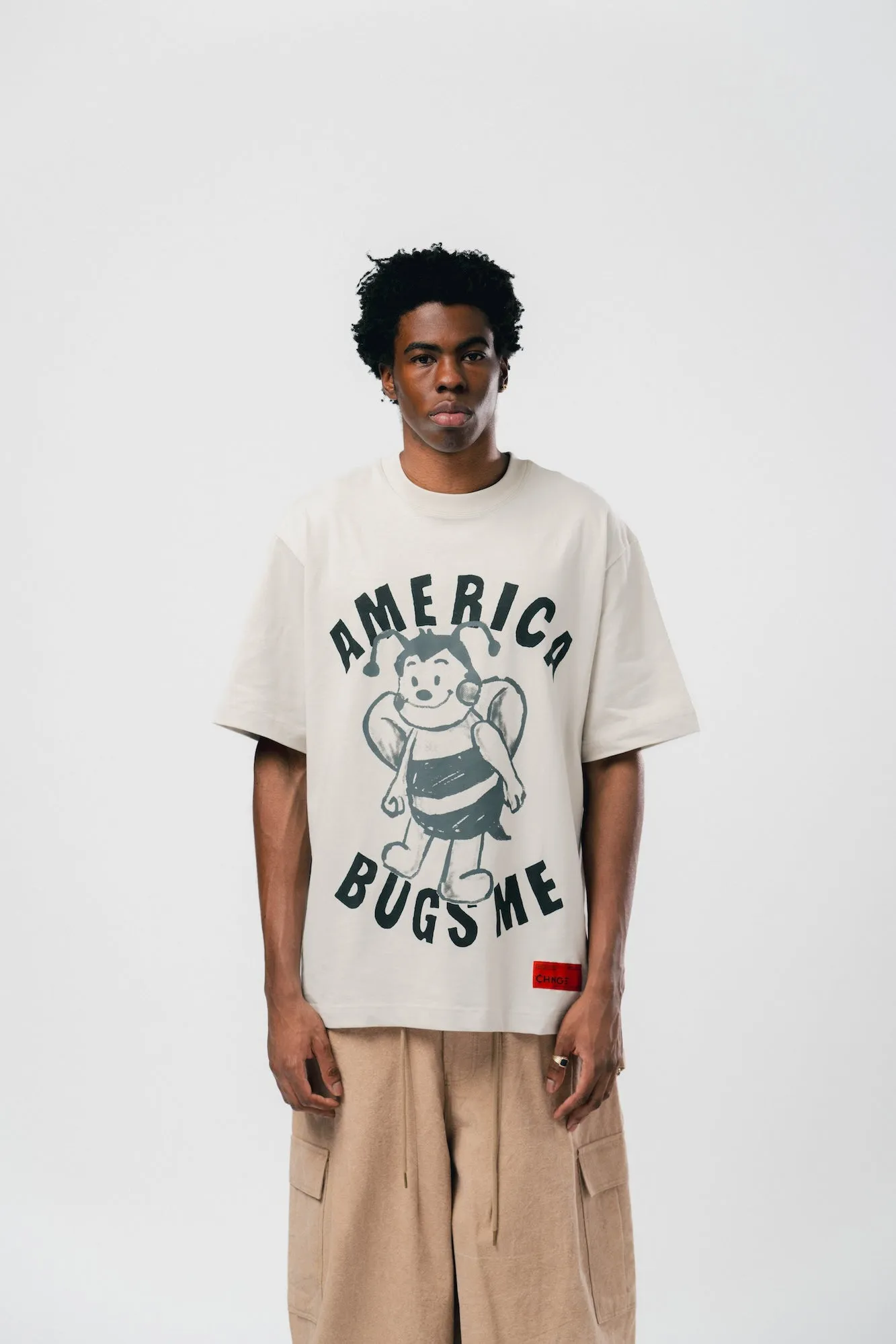 America Bugs Me T-Shirt (bone)