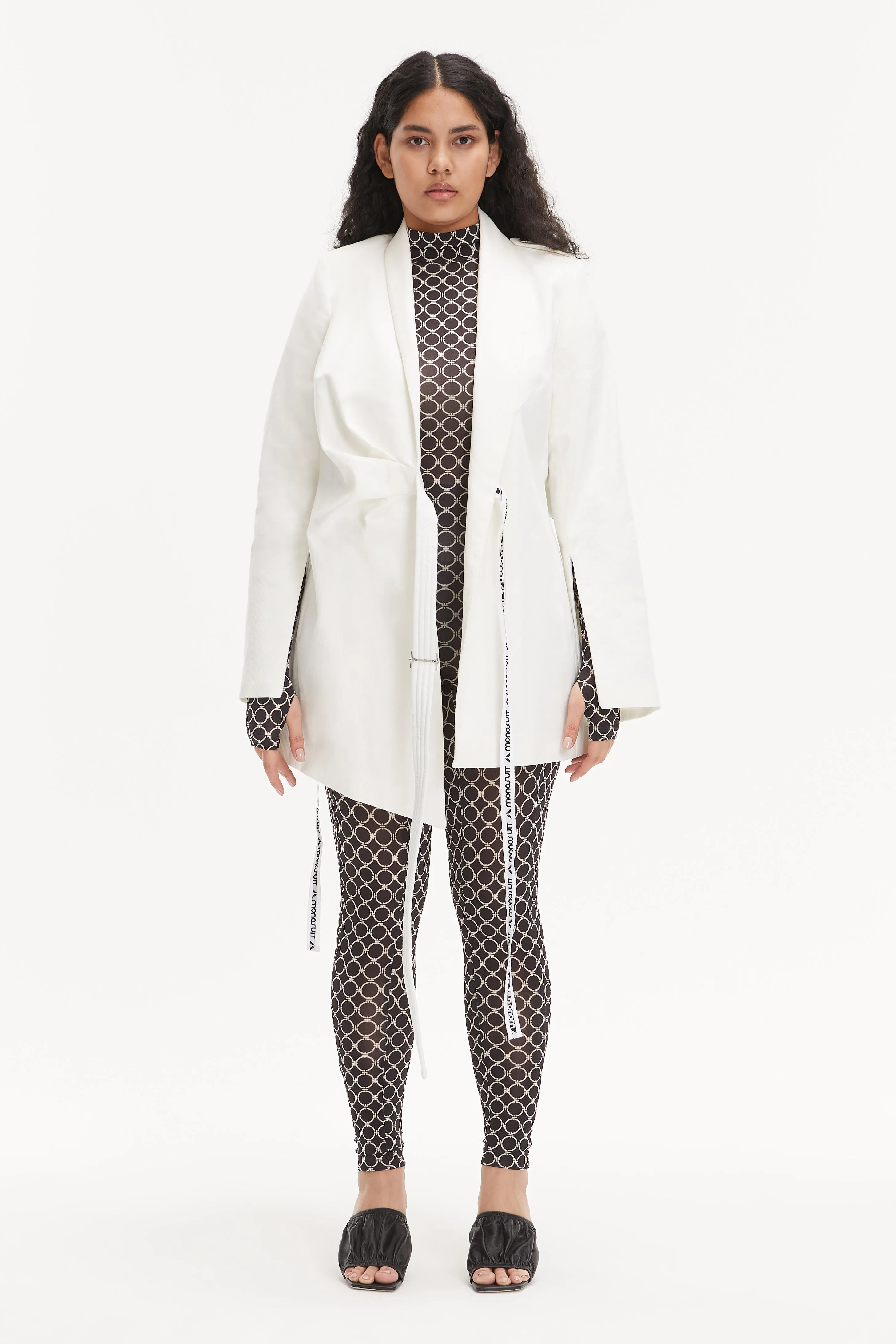BLAZER Everything Possible White