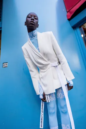 BLAZER Everything Possible White
