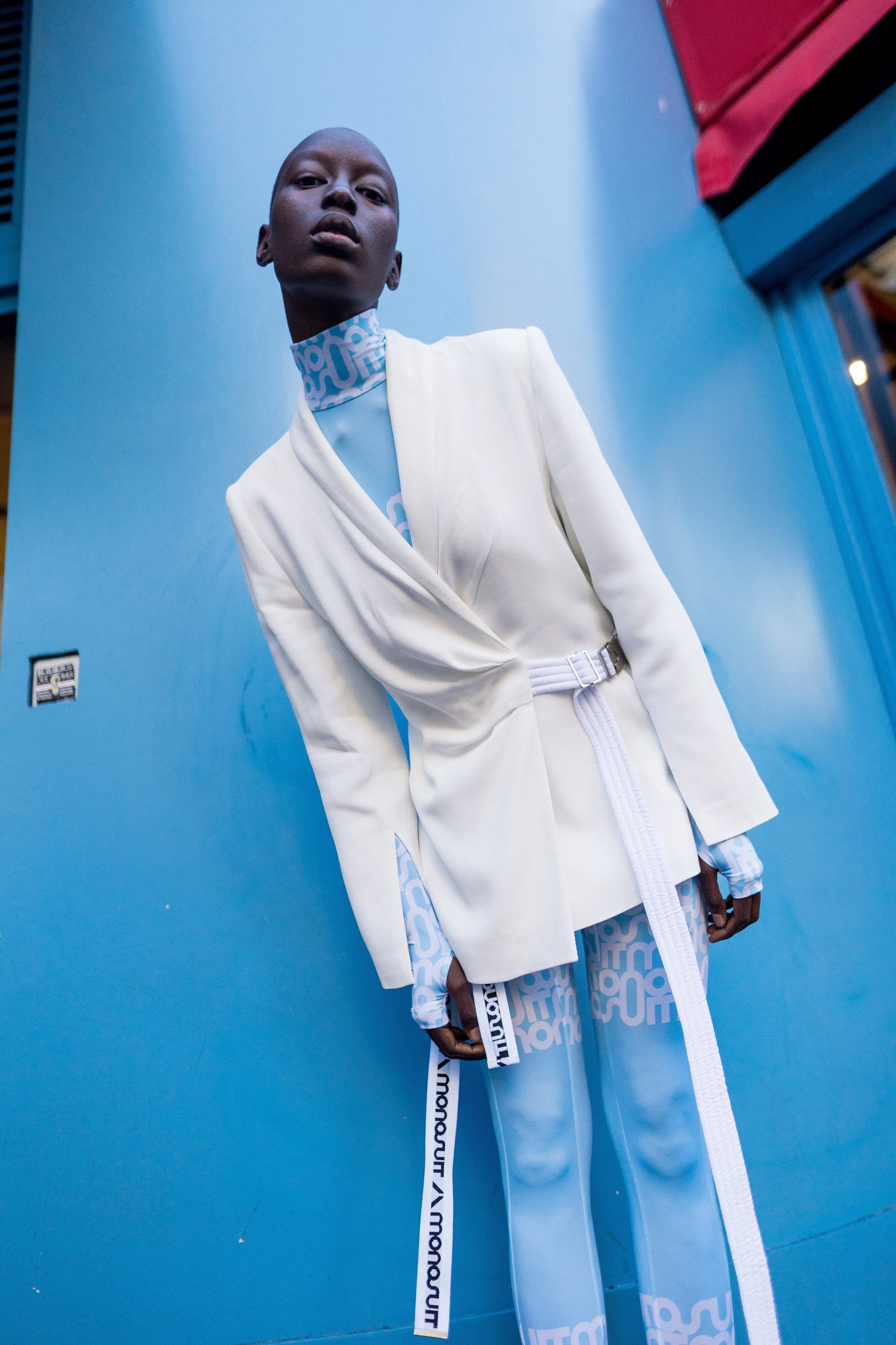 BLAZER Everything Possible White
